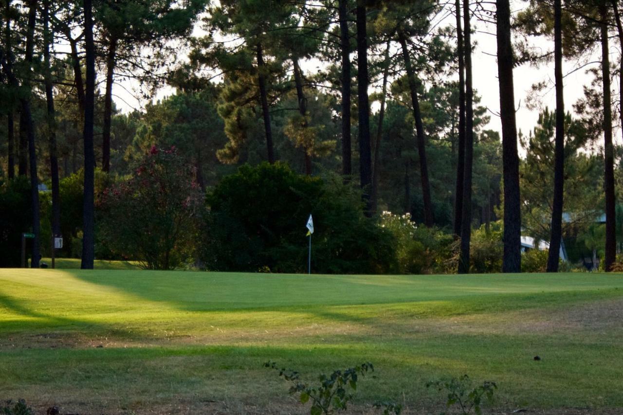 Design House Aroeira Golf Villa ชาร์เนกา ภายนอก รูปภาพ