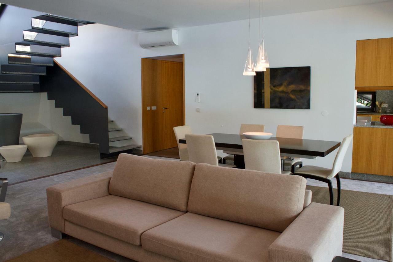 Design House Aroeira Golf Villa ชาร์เนกา ภายนอก รูปภาพ